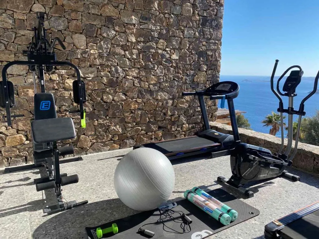 Sports and Entertainment, Alissachni Mykonos, Mykonos