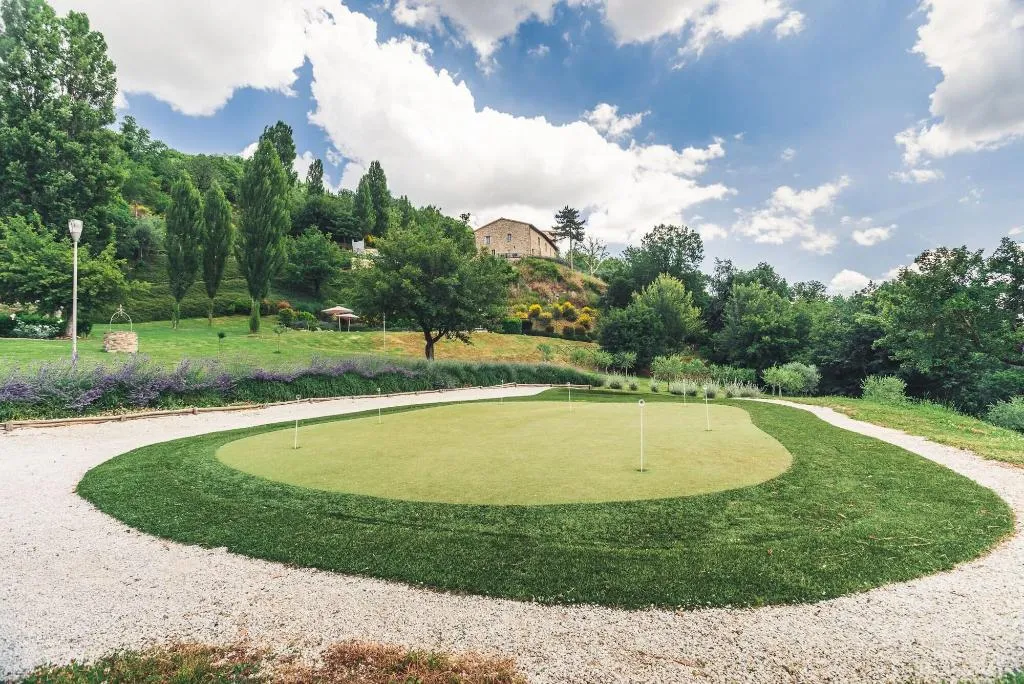 Sports and Entertainment, Nikis Resort, Umbria