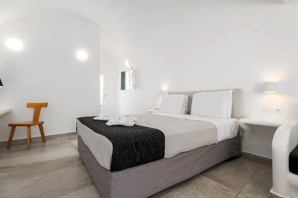 SUITE ONE BEDROOM Room, Amaze Suites, Santorini
