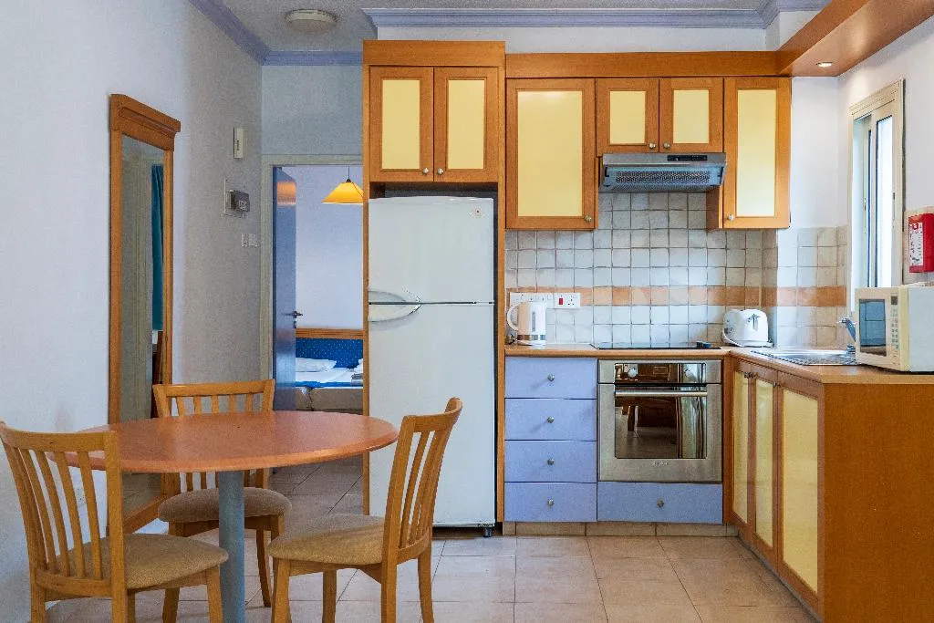 APARTMENT SUPERIOR ONE BEDROOM Room, Paphos Gardens Holiday Resort, Cyprus