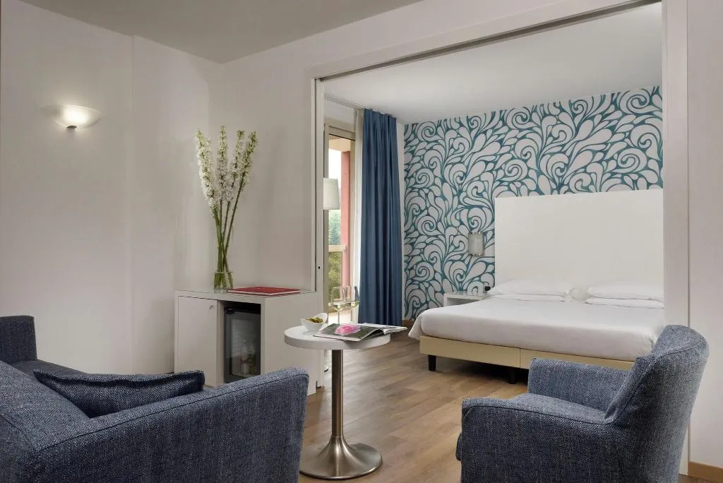 DOUBLE SUPERIOR Room, Hotel Continental Wellness & Spa, Milan
