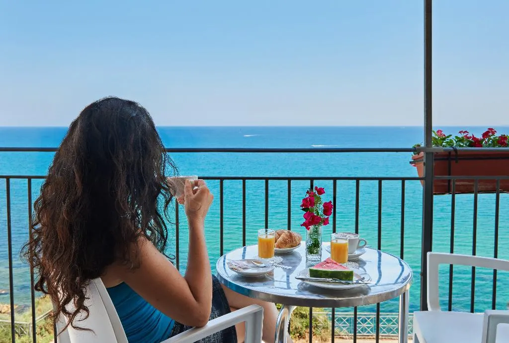 DOUBLE SINGLE USE SUPERIOR SEA VIEW Room, Punta Nord-Est, Palermo