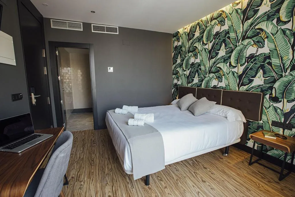 DOUBLE SUPERIOR CITY VIEW Room, Málaga Premium Hotel, Costa Del Sol