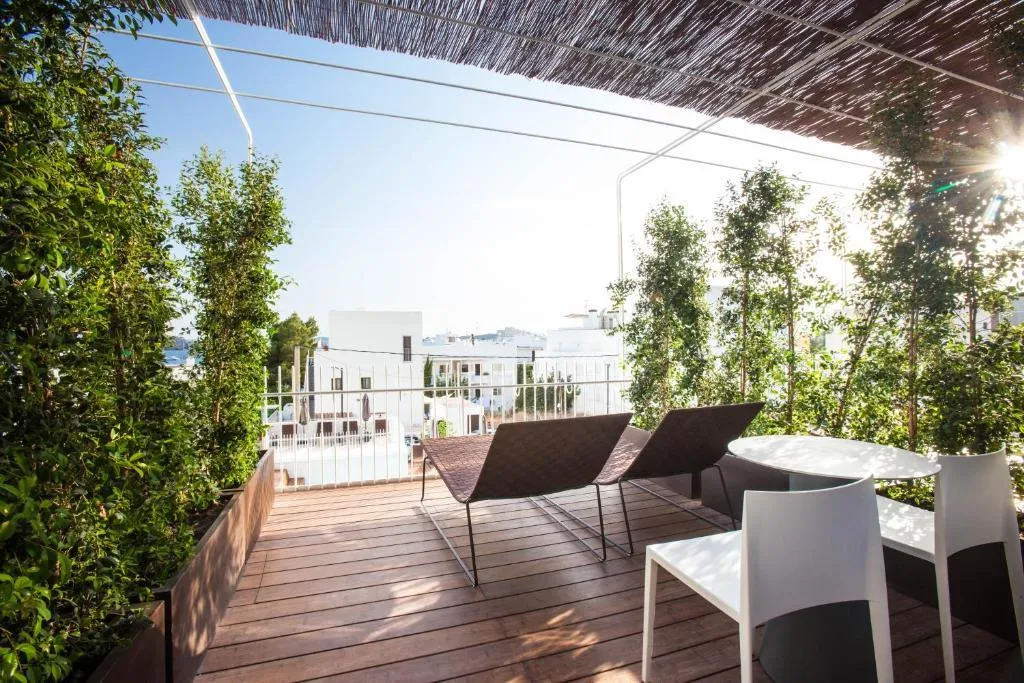 Double or Twin DELUXE WITH TERRACE Room, Ocean Drive Talamanca, Ibiza