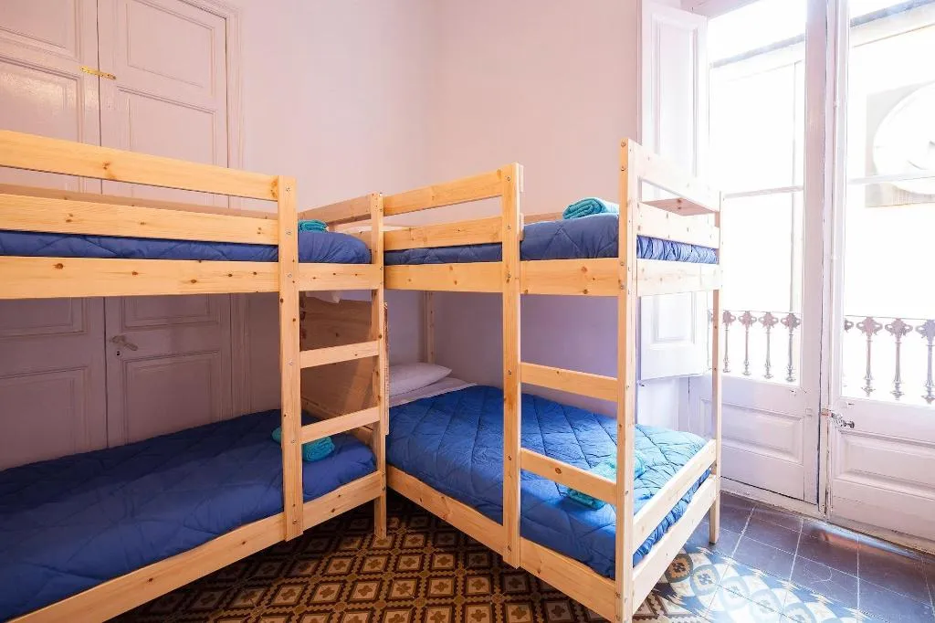 Room, Hostel Bed In Girona, Costa Brava