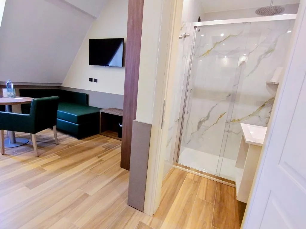 DOUBLE PENTHOUSE Room, JR Hotels Bocconi Milano, Milan