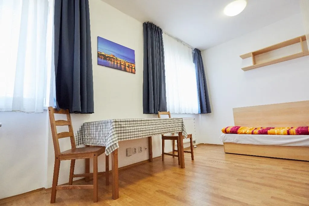 Room, University Hotel, Prague