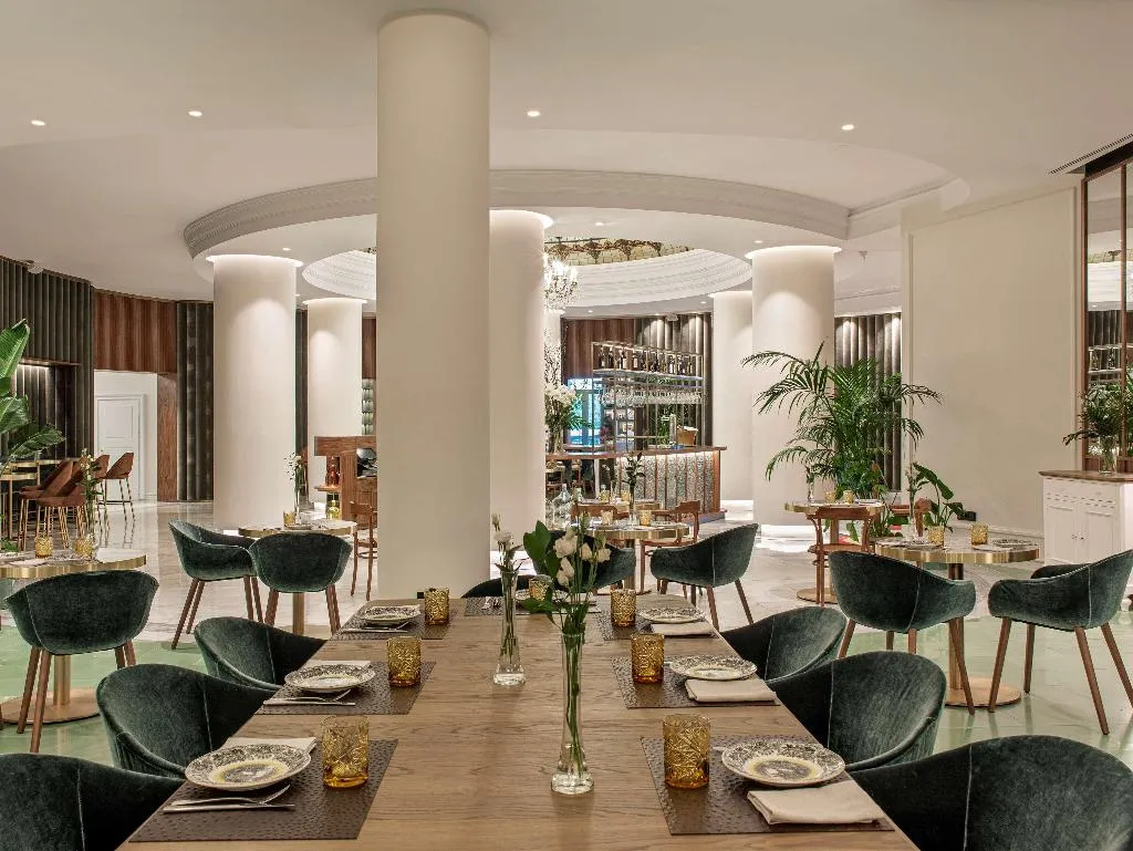 Restaurant, Hotel Colón Gran Meliá, Seville
