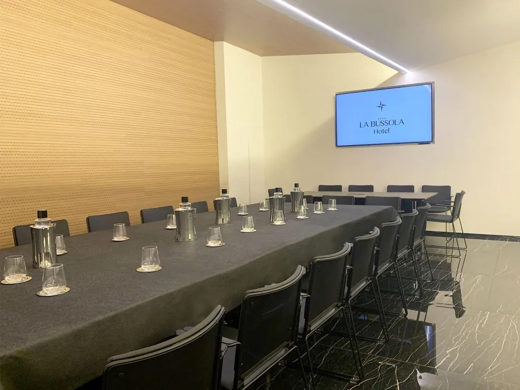 Conferences, La Bussola, Catania