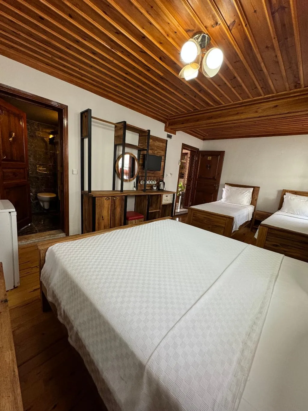 QUADRUPLE DELUXE Room, Casa Franco, Antalya