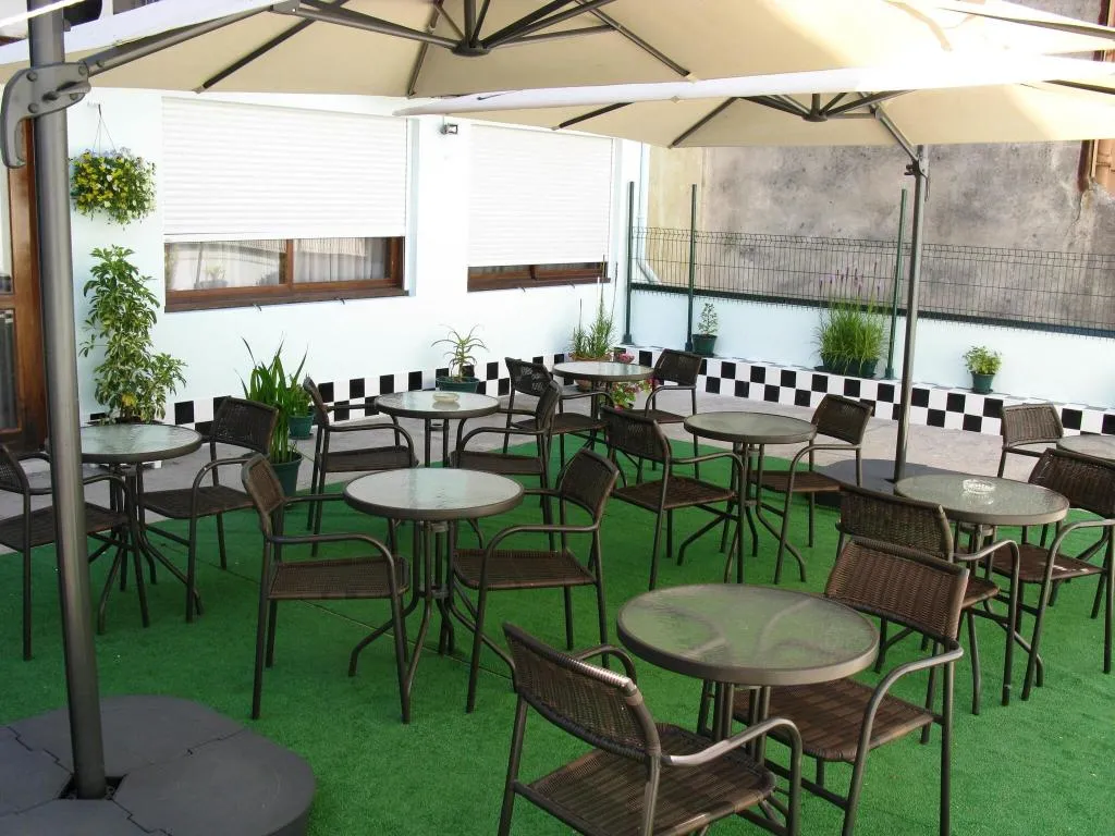 Restaurant, Sao Gabriel, Porto