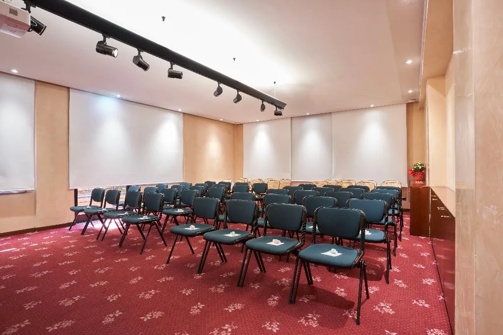 Conferences, Cyrano, Milan