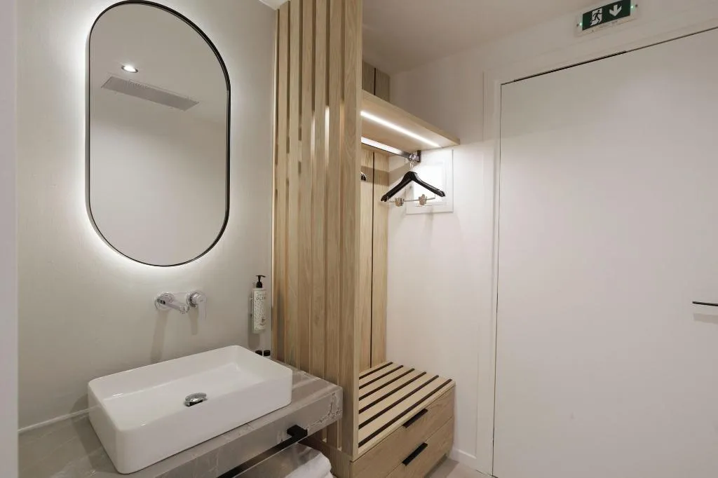Room, Hilton Garden Inn Athens Syggrou Avenue, Athens