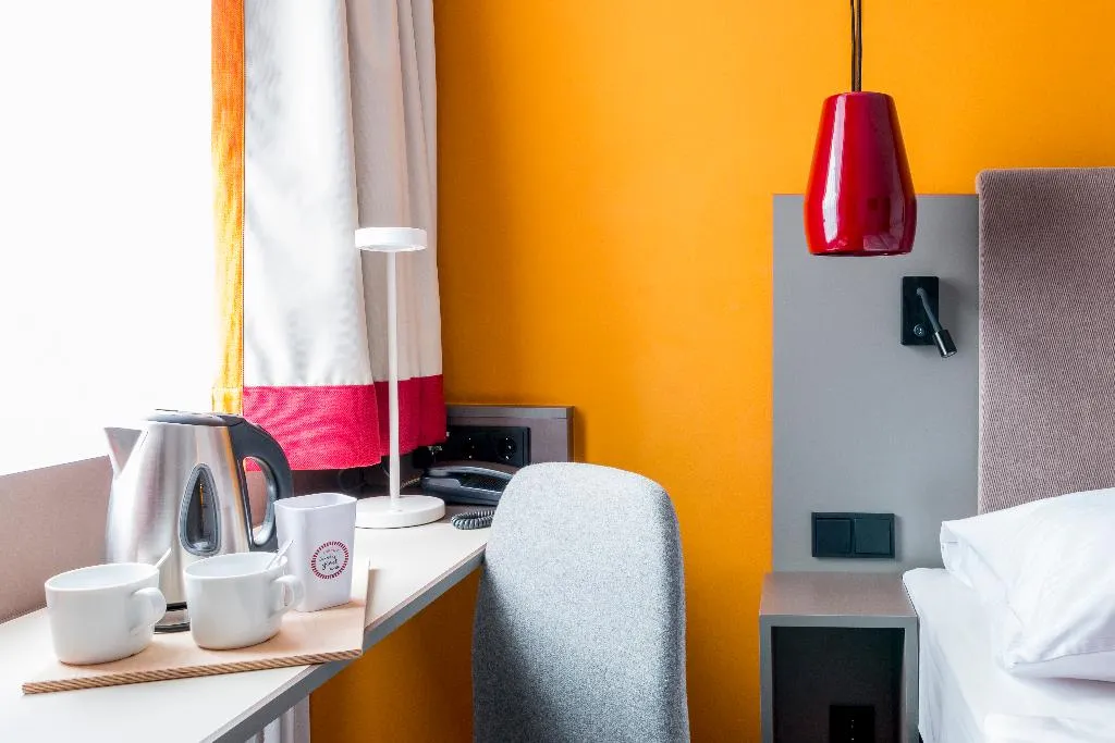 Room COMFORT Room, Vienna House Easy by Wyndham Cracow, Krakow