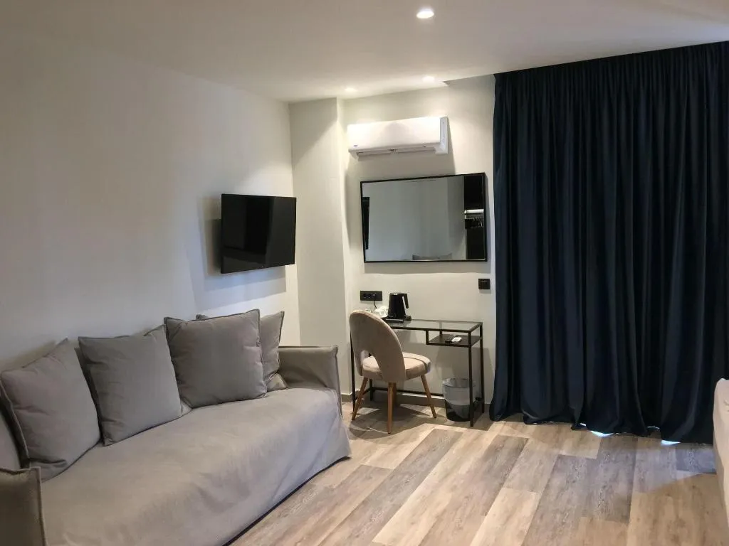 Room, Athens Coast Hotel, Athens