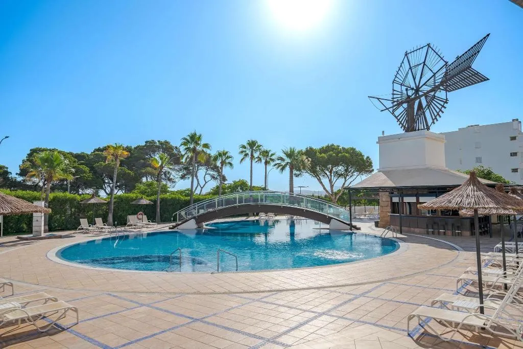 Pool, THB El Cid, Majorca