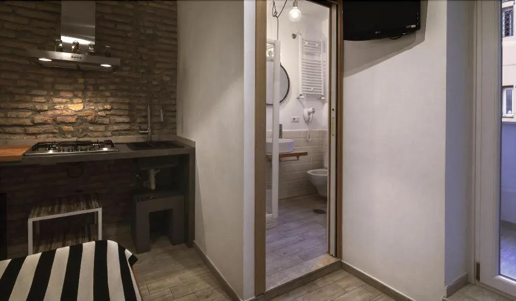 Room, B&B Room of Arts, Naples