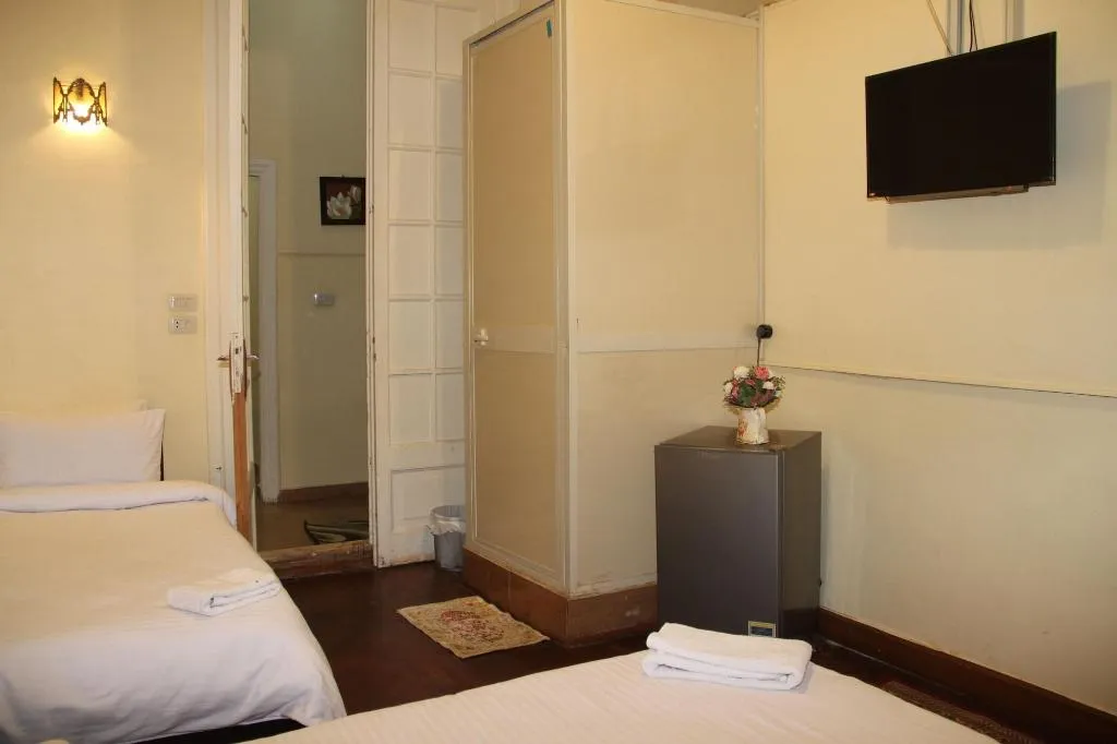 Room, New Panorama Hotel, Cairo