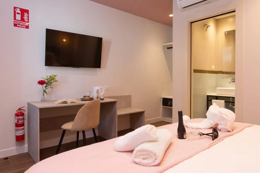 Double or Twin CLASSIC Room, Boutique Rooms Playa Burriana, Costa Del Sol