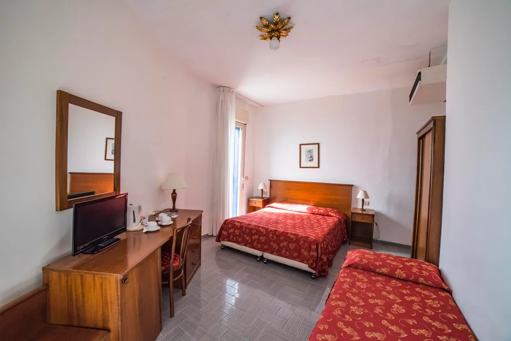 TRIPLE SEA VIEW Room, Hotel Isola Bella, Taormina