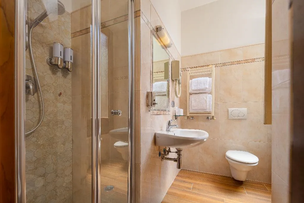 Double or Twin SUPERIOR Room, Annabella Hotel Roof Terrace, Florence