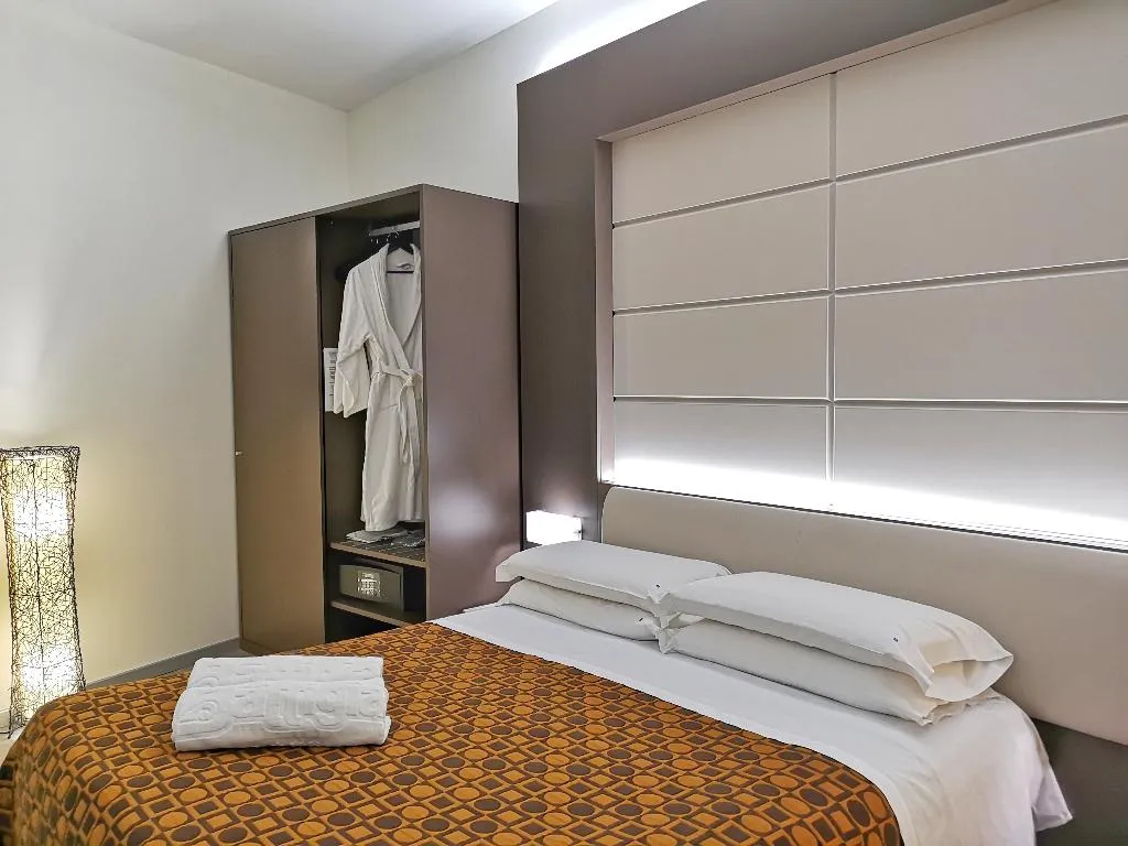 Room, La Battigia, Palermo