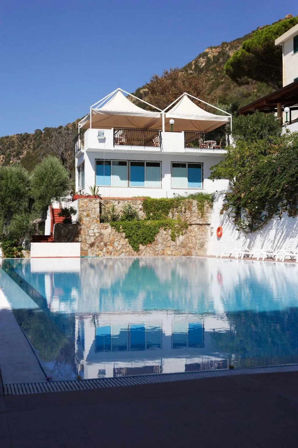 Sports and Entertainment, Hotel Villaggio Capo Alaua, Catania