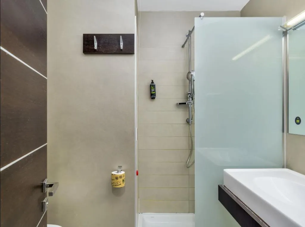 DOUBLE STANDARD Room, B&B Hotel Milano - Monza, Milan