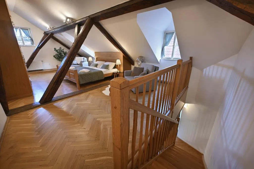APARTMENT DUPLEX Room, Boutique Apartments White Swan, Prague
