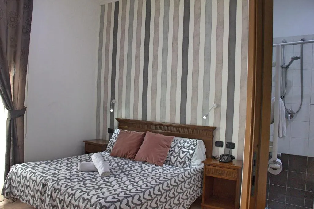 Room, Hotel Ciao, Naples