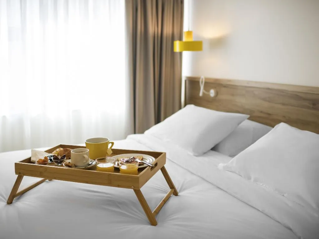 SUITE PREMIUM Room, Ibis Styles Athens Routes, Athens