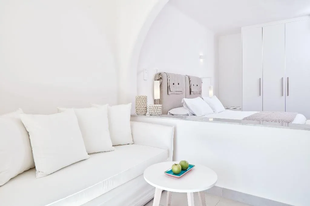 JUNIOR SUITE STANDARD Room, Santo Miramare Resort, Santorini