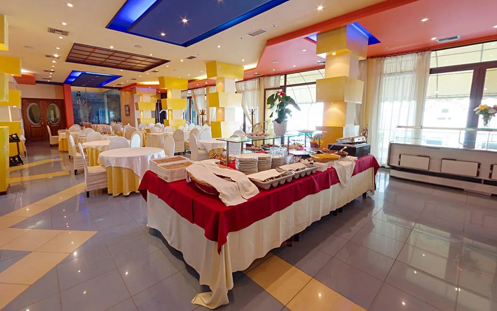Restaurant, New York, Kavaje