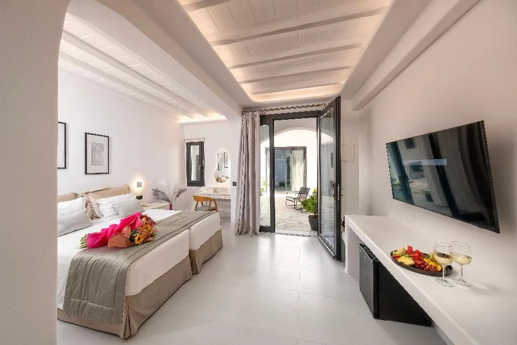 DOUBLE STANDARD Room, Deliades, Mykonos
