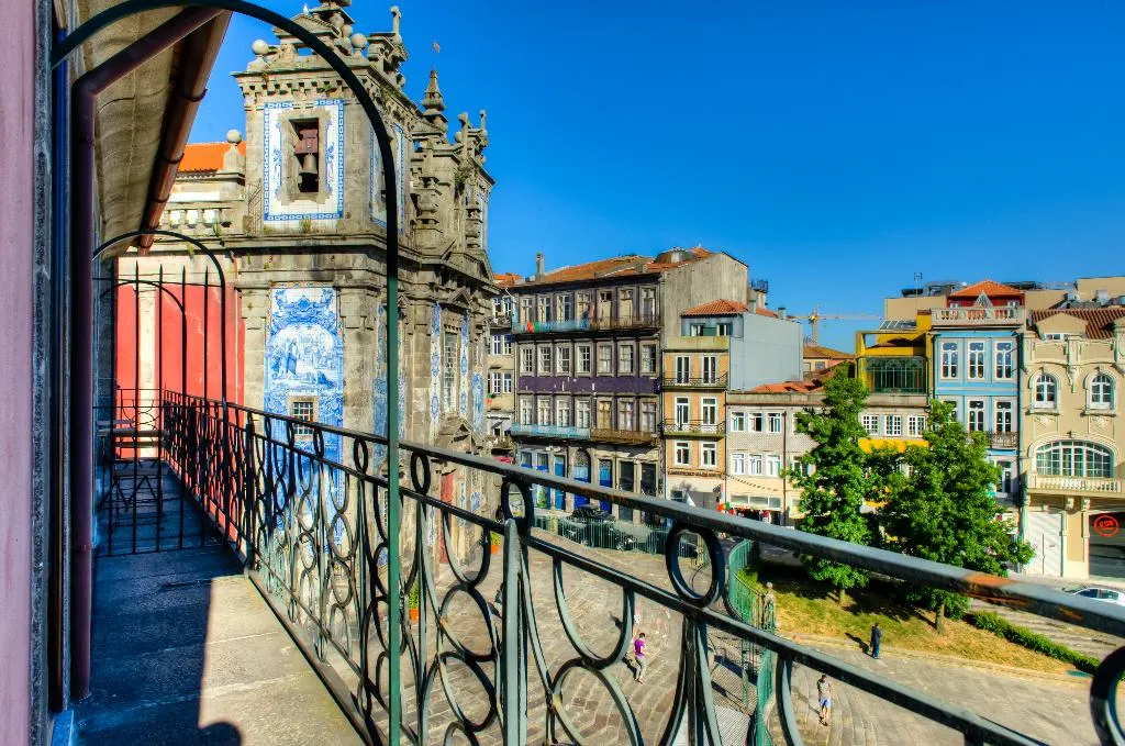 General view, Porto Cinema Apartments, Porto