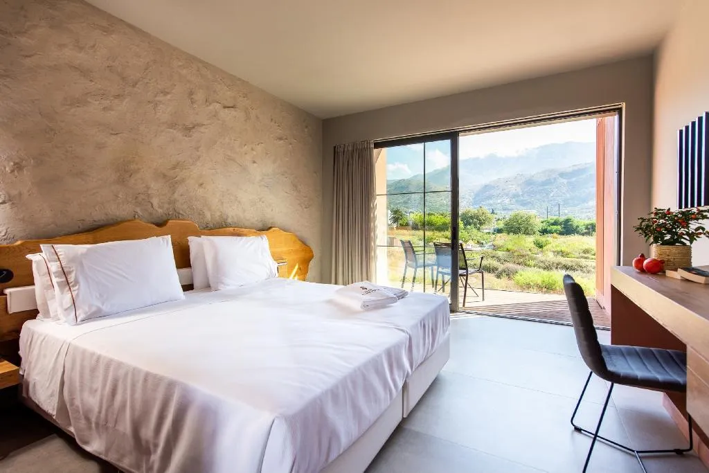 TWIN DELUXE Room, Pilot Amphora Boutique Hotel, Crete