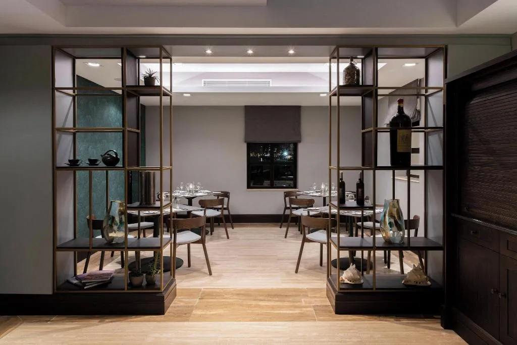 Restaurant, Westin Dragonara Resort, Malta