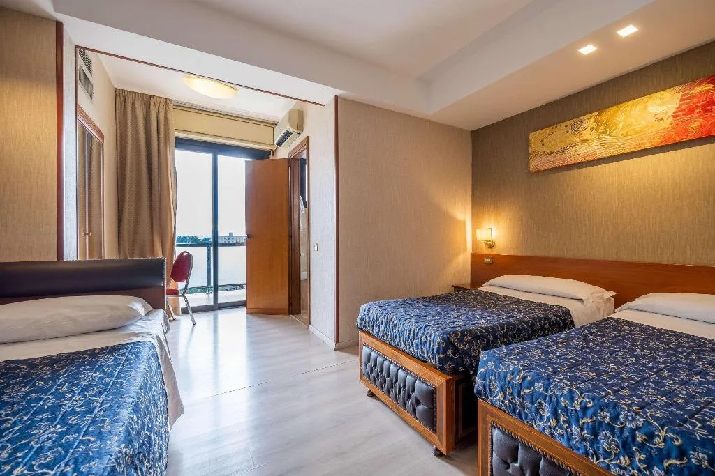 TRIPLE STANDARD Room, Hotel Rouge et Noir Roma, Rome