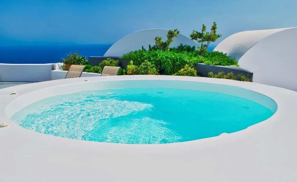 SUITE WITH JACUZZI Room, Amber Light Villas, Santorini