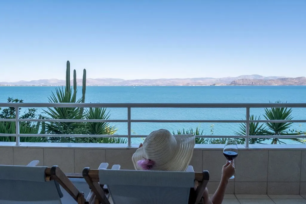 APARTMENT SEA VIEW Room, Meli Apartments & Villas, Kalamata