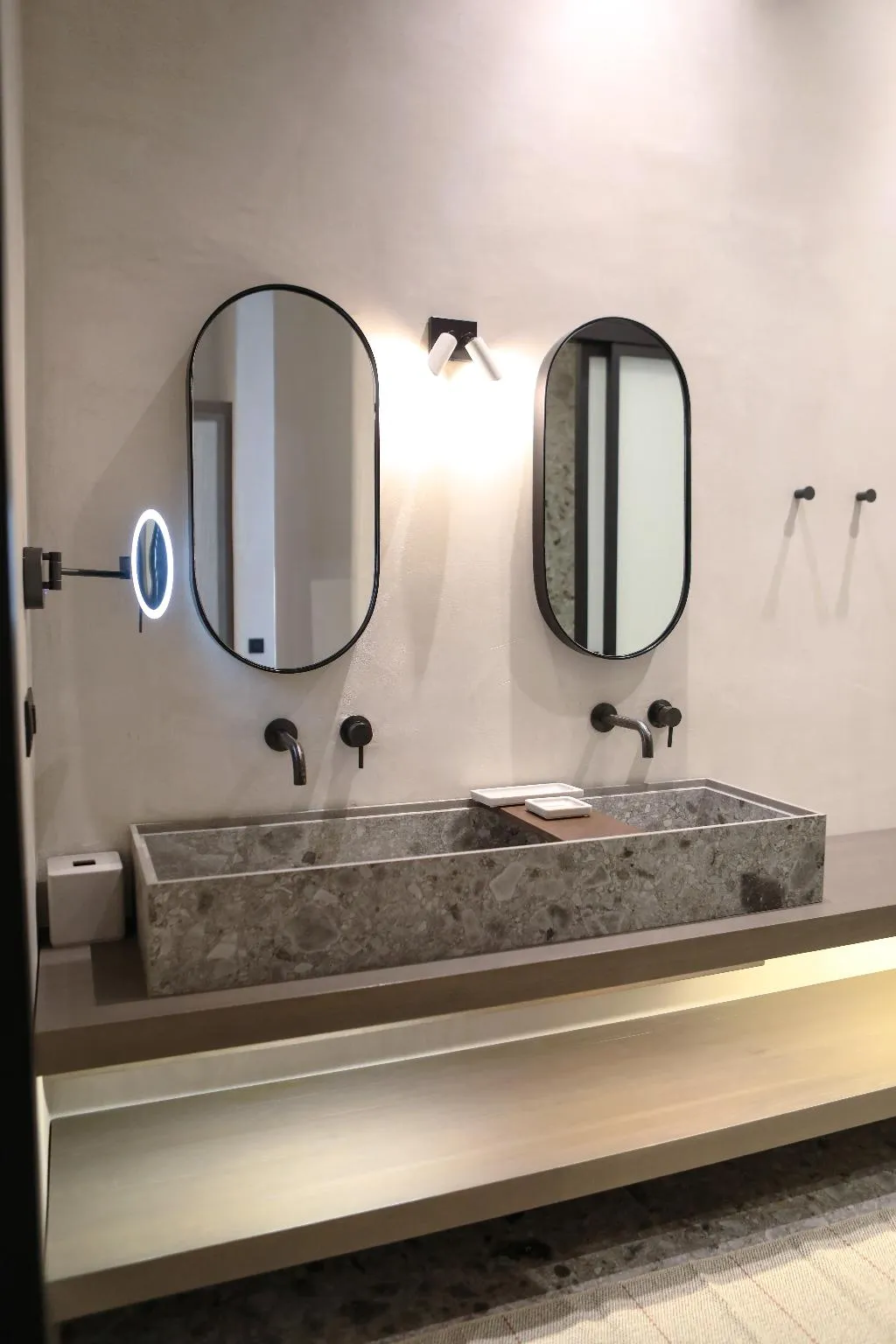 SUITE WITH JACUZZI Room, Aeonic Suites & Spa, Mykonos
