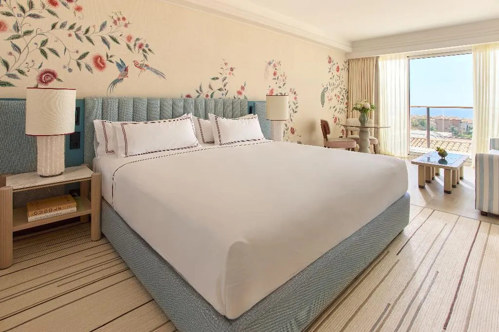 JUNIOR SUITE STANDARD Room, Don Carlos Marbella, Costa Del Sol