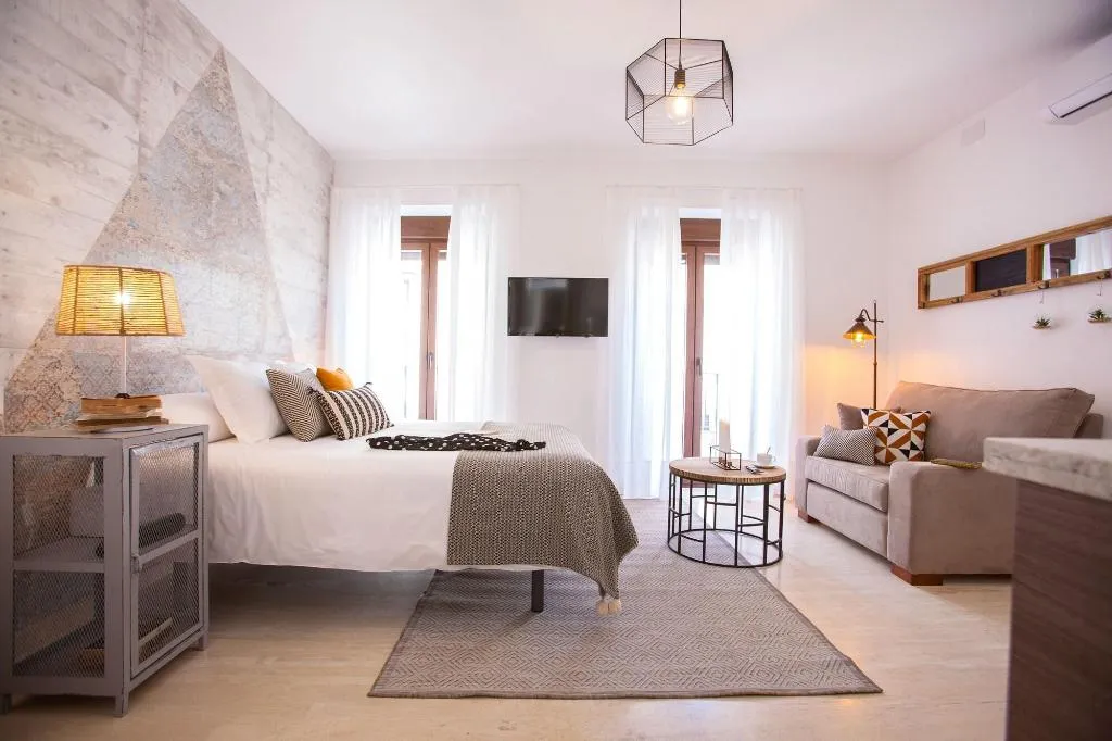 Room, Come to Sevilla - Casa de Mariana, Seville