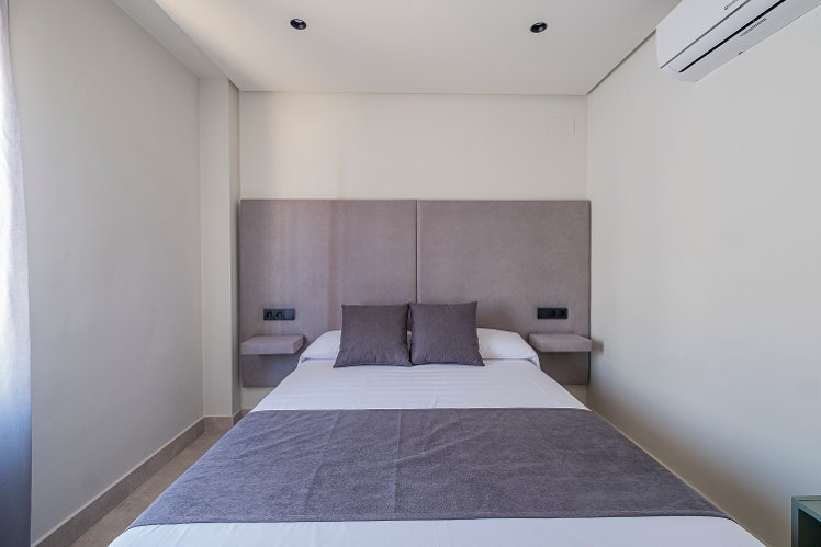 On City Apartments, Costa De La Luz