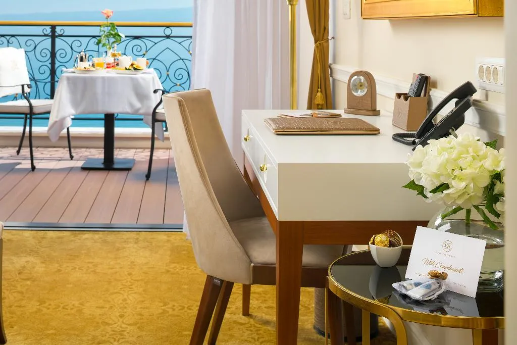 DOUBLE SEA VIEW WITH BALCONY Room, Hotel Villa Harmony, Split