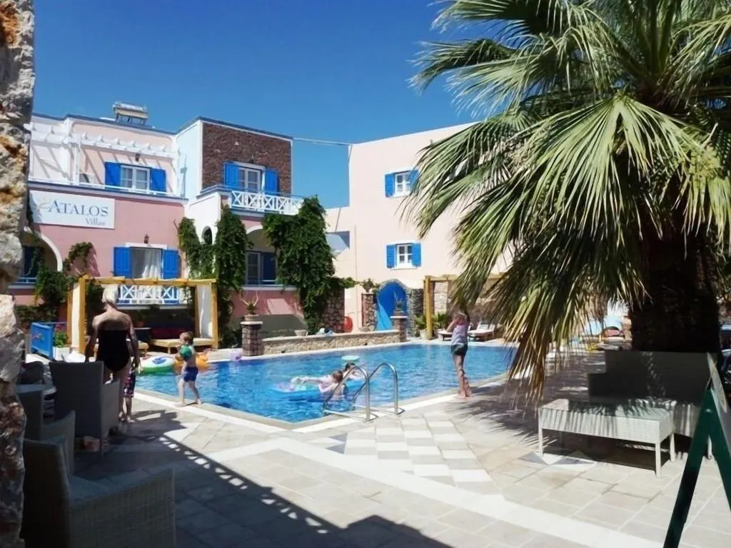 Sports and Entertainment, Atalos Suites, Santorini