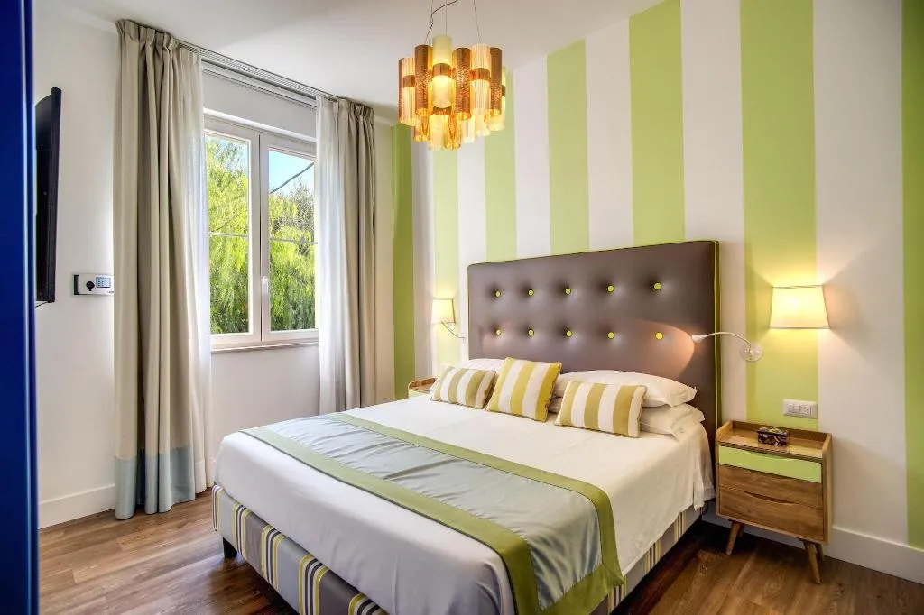 Room, Relais Palazzo del Barone - Adults Only, Naples