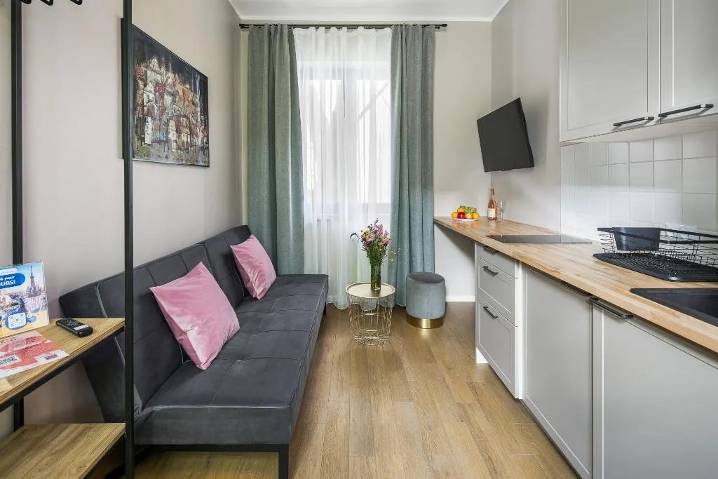 APARTMENT ONE BEDROOM Room, Garden House Apartments, Krakow