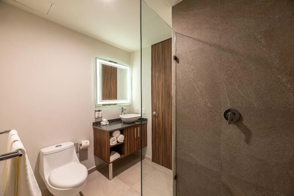 DOUBLE TWO DOUBLE BEDS Room, Holiday Inn Tulum Downtown, Cancun Area