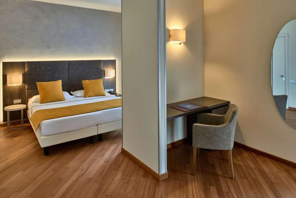 Room, Hotel Como, Milan
